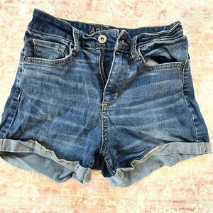Arizona blue jean shorts size XS